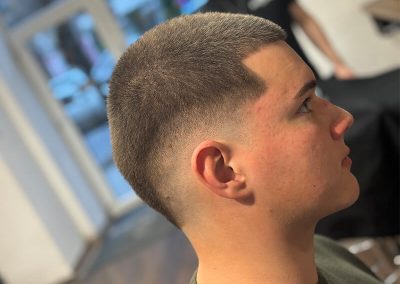 Barber World burst fade hajvágás Mátétól